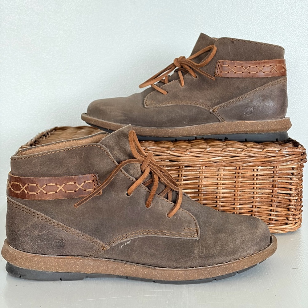 Børn Leather Handcrafted Suede Chukka Lace Up Boots 9 / 40.5